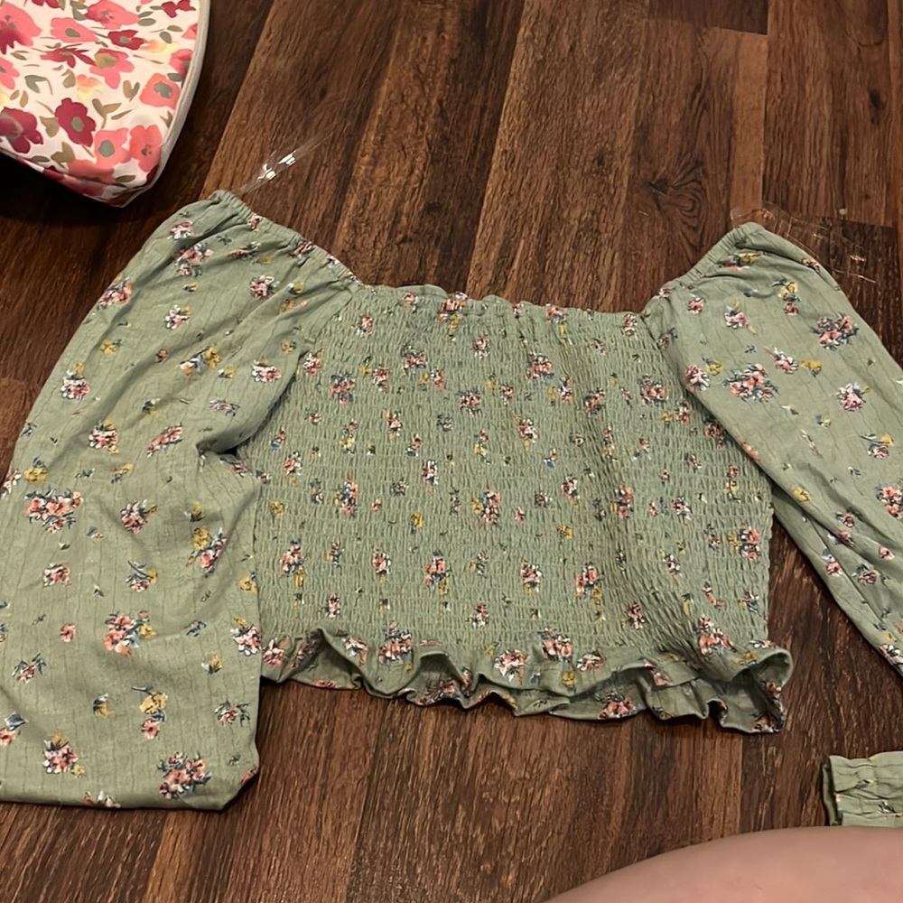SO long sleeve, Smocked top